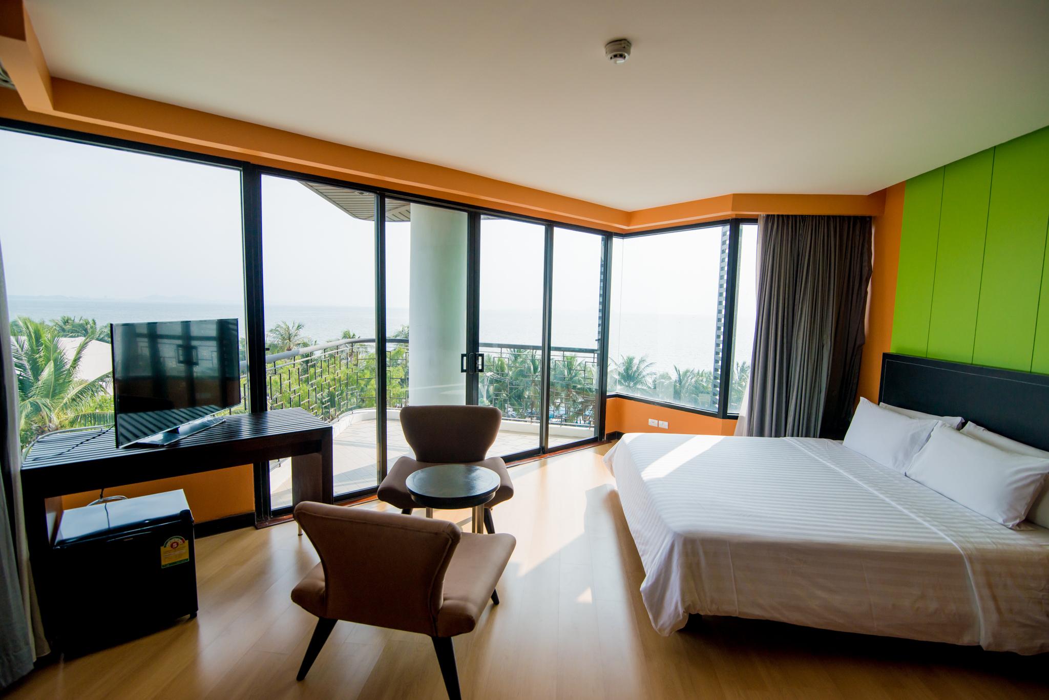 The Sez Hotel Bangsaen Exterior foto